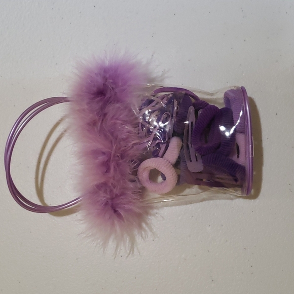 Girls Hair Ties and Clips - Picture 2 of 8